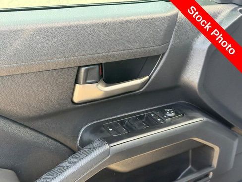 Used 2024 Toyota Tacoma TRD Off-Road AWD/4WD image 18