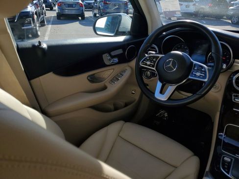 Used 2021 Mercedes-Benz GLC 300 image 21