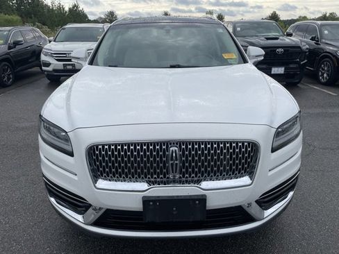 Used 2020 Lincoln Nautilus Reserve w/ Equipment Group 202A image 2