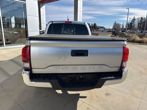 Used 2022 Toyota Tacoma SR5 image 6