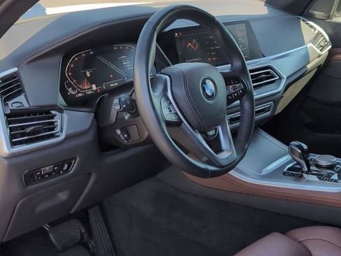 Used 2023 BMW X5 xDrive40i w/ Premium Package AWD/4WD image 15