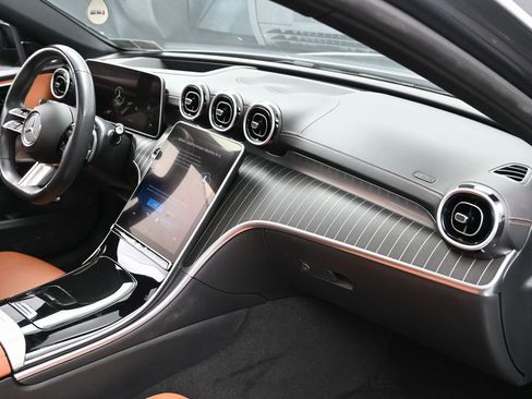 Used 2024 Mercedes-Benz C 300 C 300 image 40