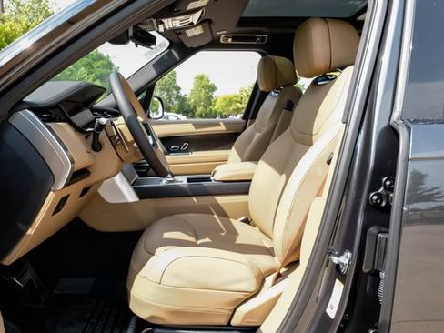 New 2026 Land Rover Range Rover SE AWD/4WD image 4