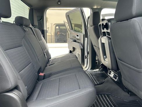 Used 2022 Chevrolet Silverado 1500 LT AWD/4WD image 22