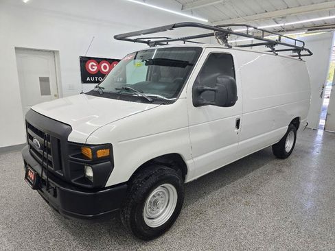 Used 2012 Ford E-150 and Econoline 150 RWD image 4