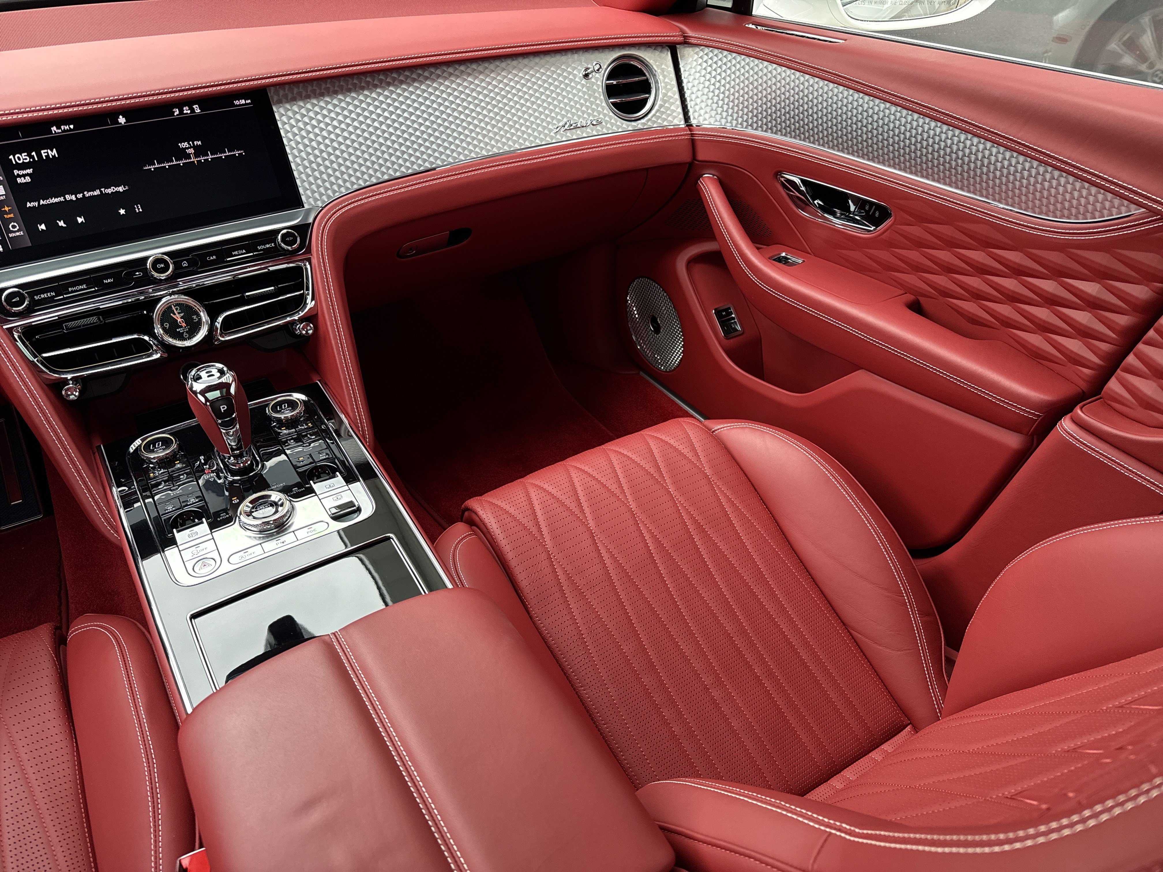 Used 2023 Bentley Flying Spur Azure AWD/4WD image 41