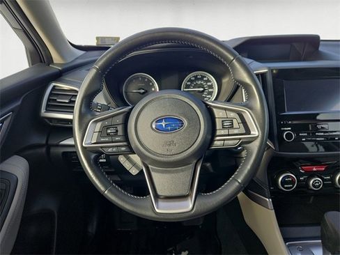 Used 2023 Subaru Forester Premium image 12