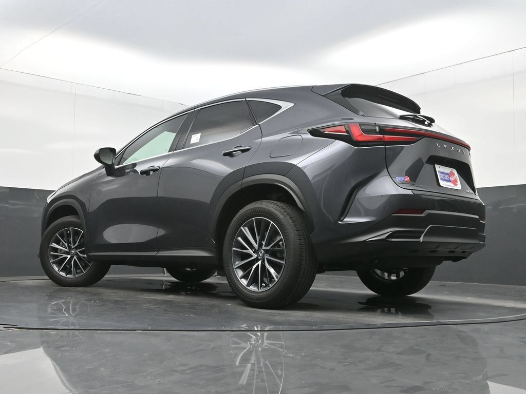 Used 2025 Lexus NX 250 FWD w/ Accessory Package (Z2) image 30