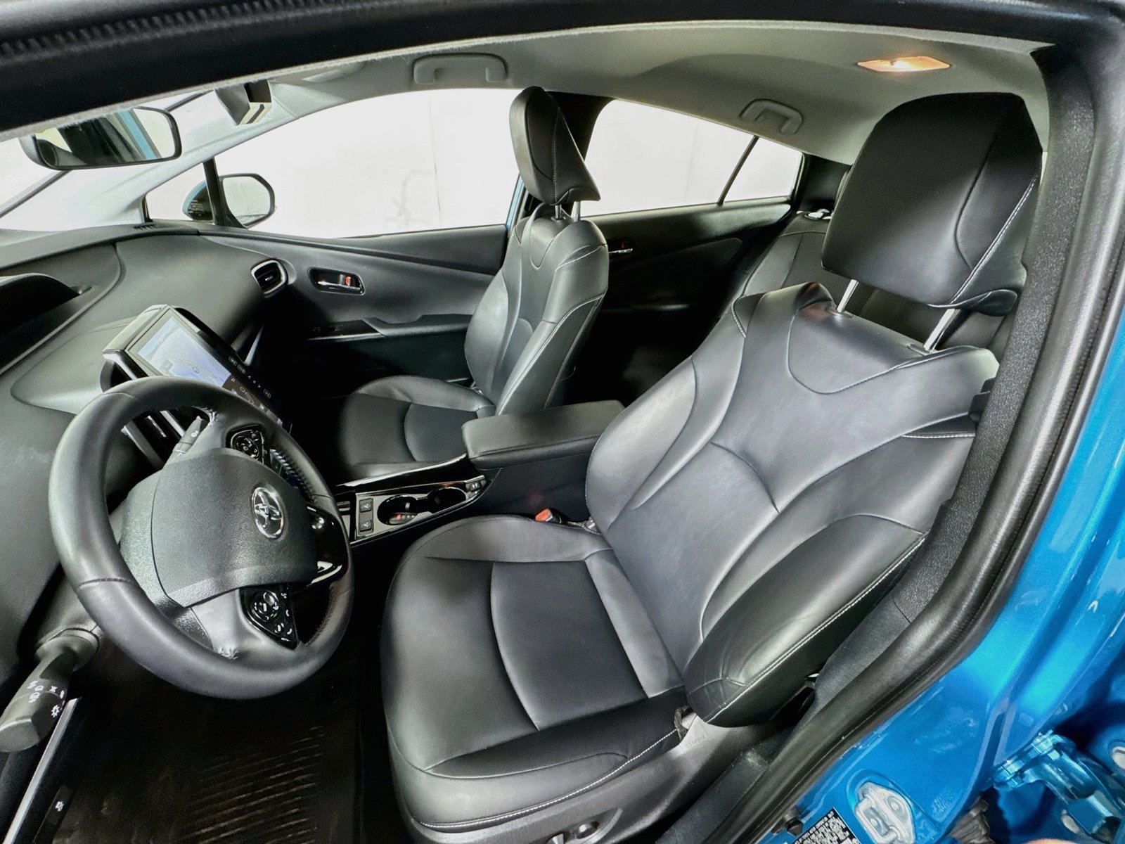 Certified 2022 Toyota Prius Prime XLE FWD image 19