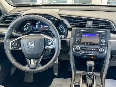 Used 2020 Honda Civic LX image 12