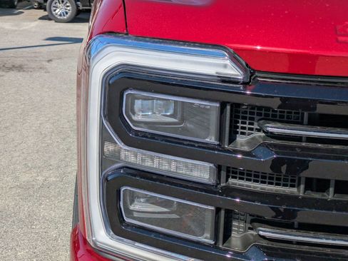 New 2026 Ford F250 Platinum w/ FX4 Off-Road Package image 10