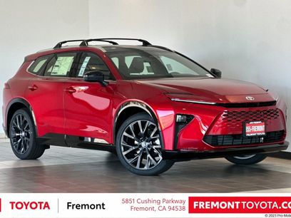 New 2025 Toyota Crown Signia