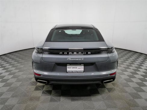 New 2026 Porsche Panamera image 31
