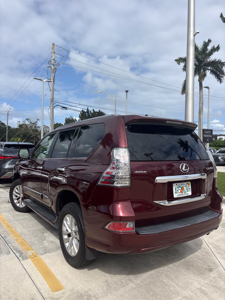Used 2015 Lexus GX 460 w/ Premium Package AWD/4WD image 8