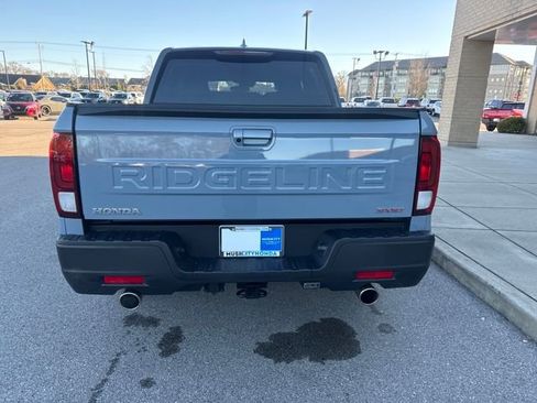 Certified 2025 Honda Ridgeline Sport+ image 3