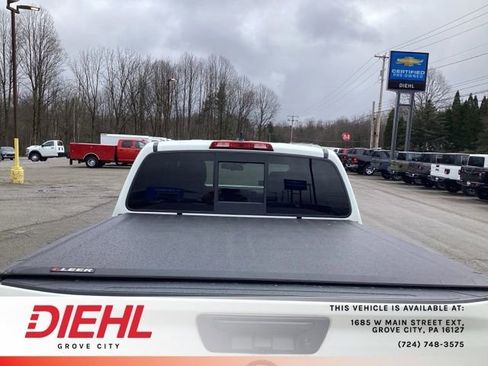 Used 2022 Nissan Frontier PRO-4X w/ Technology Package image 12