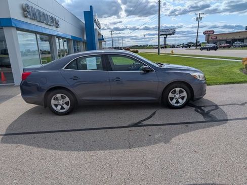 Used 2013 Chevrolet Malibu LS FWD image 2