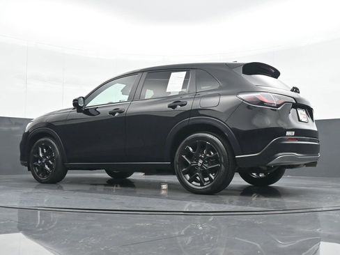 Used 2023 Honda HR-V Sport image 19