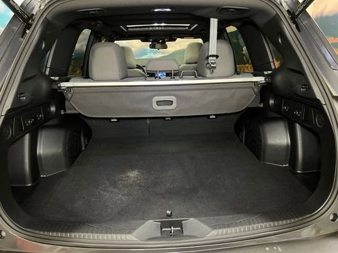 Used 2025 Subaru Forester Premium AWD/4WD image 58