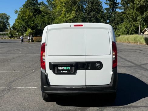 Used 2021 RAM ProMaster City Tradesman FWD image 5