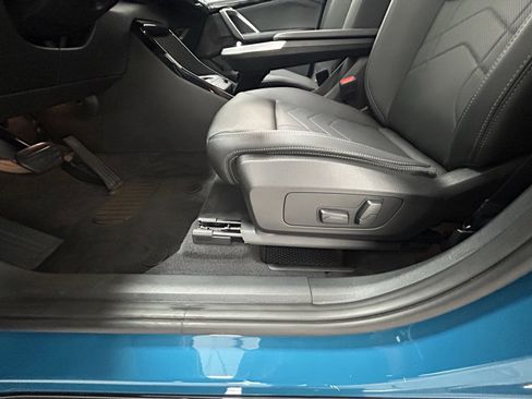 Used 2024 BMW X1 xDrive28i w/ Convenience Package image 30