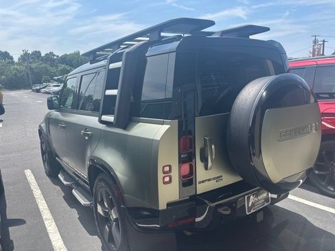 Used 2023 Land Rover Defender 110 X-Dynamic SE AWD/4WD image 6