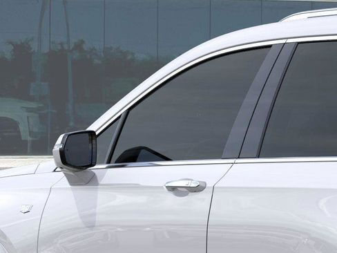 New 2025 Cadillac XT6 Luxury image 13