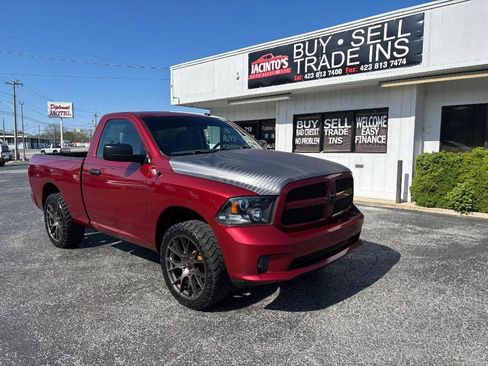 Used 2013 RAM 1500 Express RWD image 3