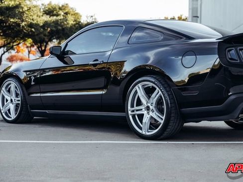 Used 2010 Ford Mustang Shelby GT500 image 43