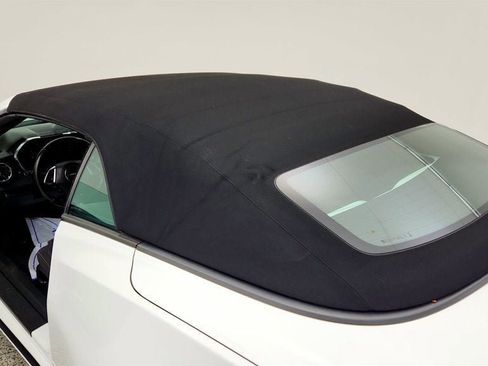 Used 2020 Chevrolet Camaro LT RWD image 10