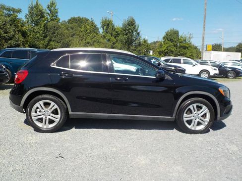 Used 2017 Mercedes-Benz GLA 250 image 6