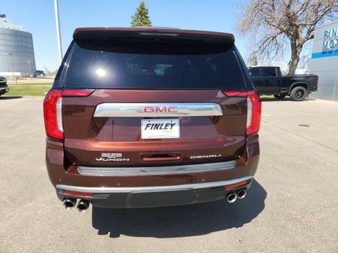 Certified 2022 GMC Yukon XL Denali AWD/4WD image 4