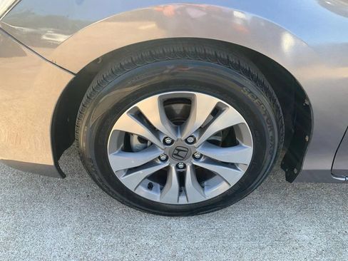 Used 2015 Honda Accord LX image 22