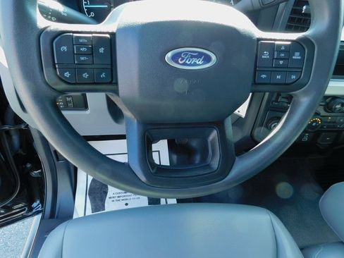 Used 2023 Ford F250 XL image 14