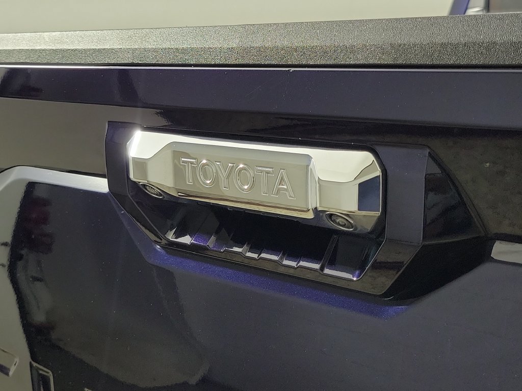 Used 2023 Toyota Tundra 1794 Edition AWD/4WD image 5