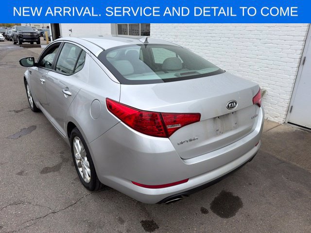 Used 2012 Kia Optima EX FWD image 11