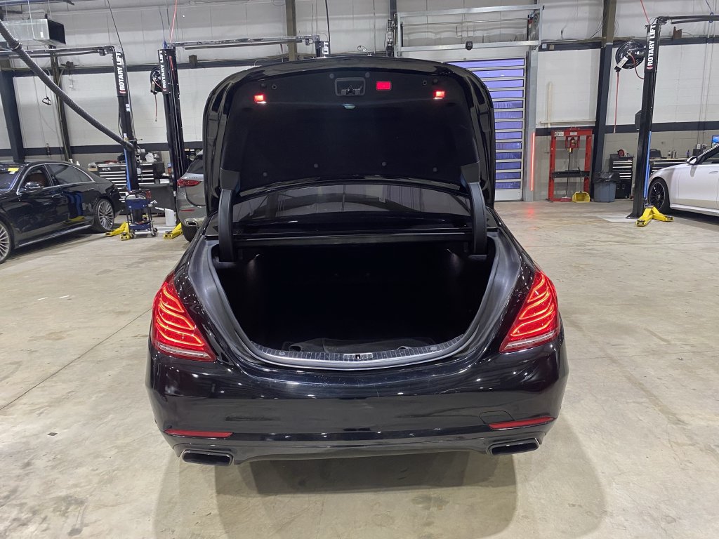 Used 2015 Mercedes-Benz S 550 4MATIC Sedan image 22