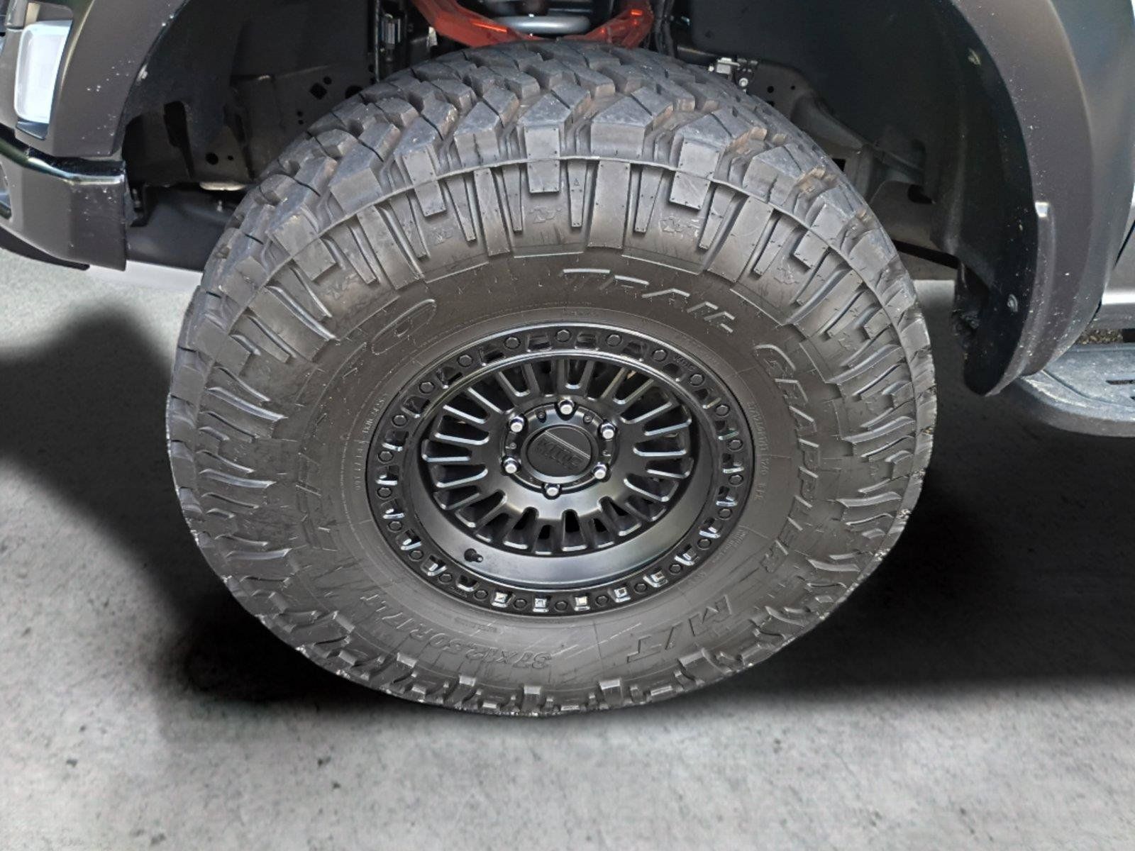Certified 2025 Ford F150 Raptor w/ Equipment Group 803A Raptor R AWD/4WD image 22