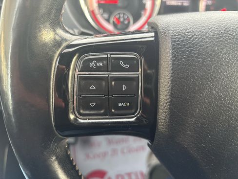 Used 2019 Dodge Grand Caravan SXT w/ Blacktop Package image 17