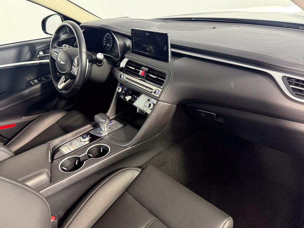 Used 2026 Genesis G70 2.5T RWD image 14