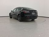 Used 2020 Tesla Model 3 Standard Range image 3