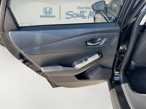 Certified 2023 Honda Accord EX image 25