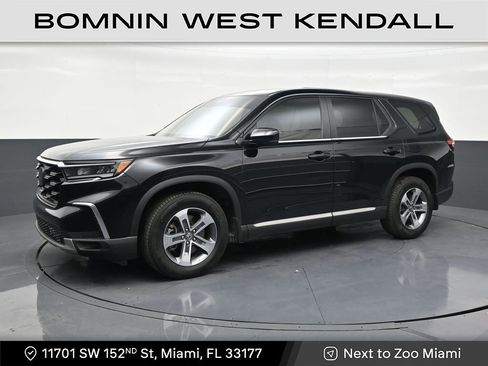 Used 2025 Honda Pilot EX-L image 1