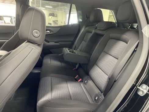 New 2026 Chevrolet Equinox LT AWD/4WD image 23