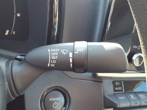 Used 2025 Toyota Camry LE image 20