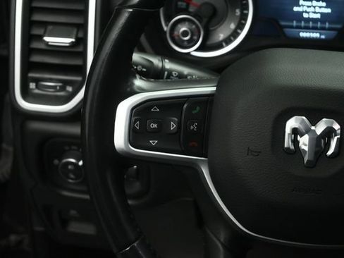 Used 2022 RAM 1500 Big Horn AWD/4WD image 35