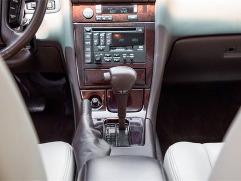 Used 1996 INFINITI I30 image 47