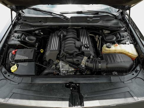 Used 2021 Dodge Challenger R/T Scat Pack RWD image 40
