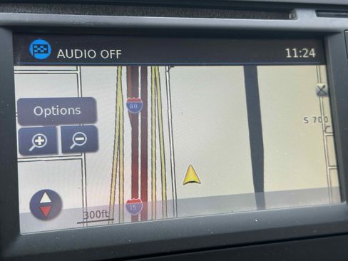 Used 2020 Nissan Frontier PRO-4X w/ Pro-4x Utility Package image 33