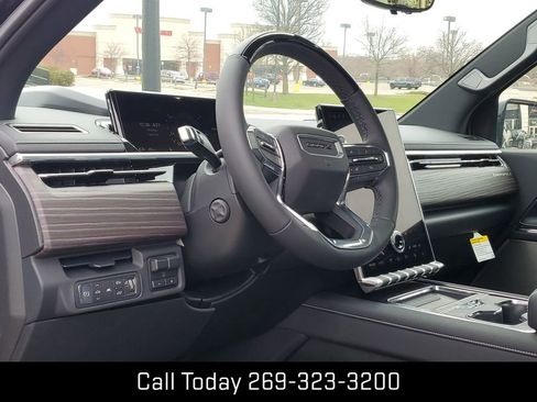 New 2025 GMC Sierra EV Denali image 2